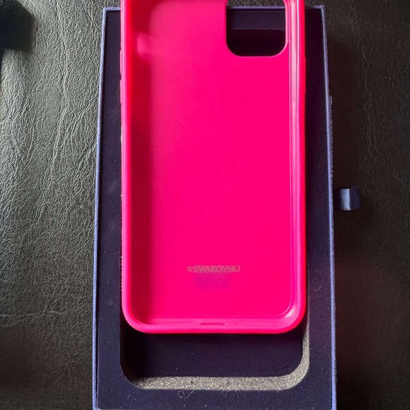 Swarovski iPhone 11 Pro Max Cases - Picture 4 of 11